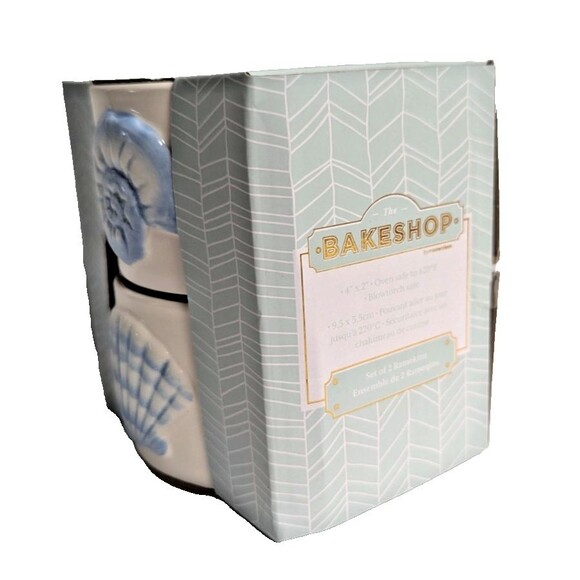 Bakeshop Ramekin Bowls 2pc Seashell Nautilus Blue White Ceramic Kitchen Gift NEW - Picture 2 of 6